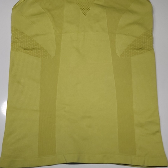 Workout Tank, Built-in Bralette - Picture 3 of 11